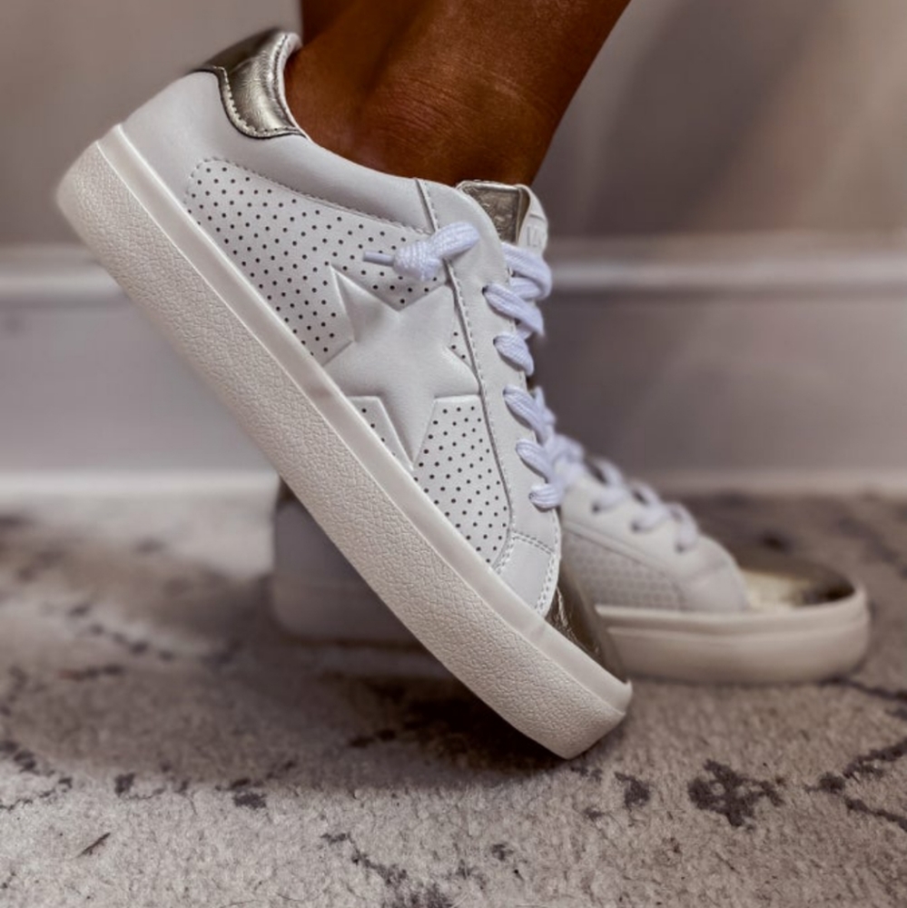 NWOT Vintage Havana Sneakers